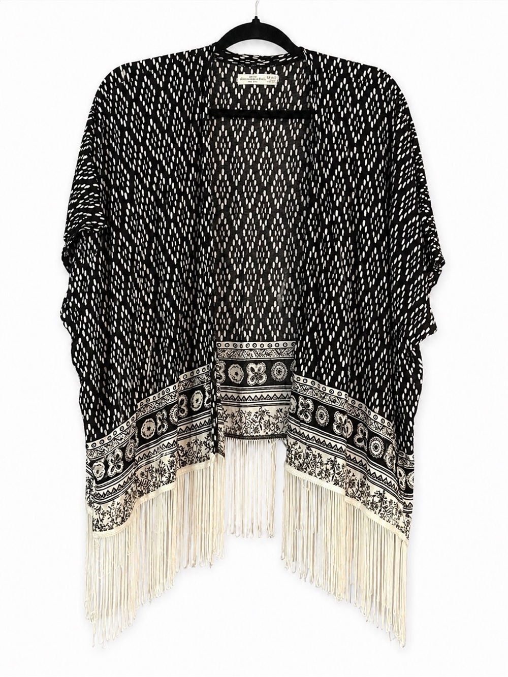 Abercrombie Black &‎ Ivory Patterned Fringe Kimono Boho